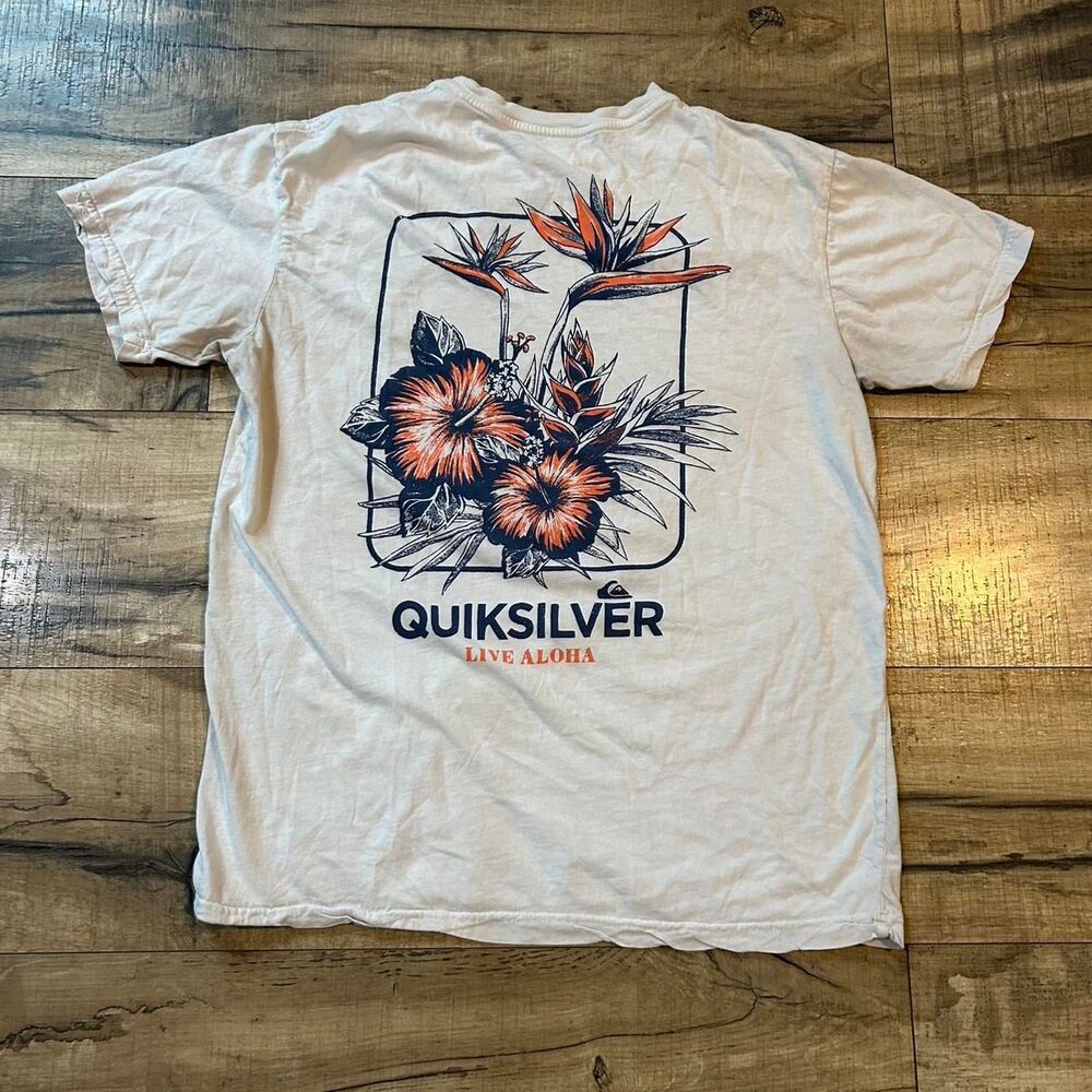 Quiksilver Women's Cream and Tan T-shirt